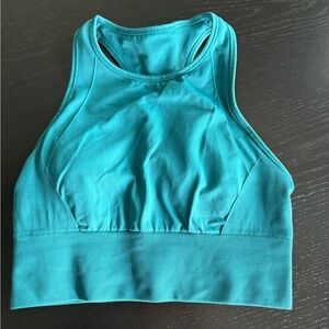 Lululemon high neck sports bra